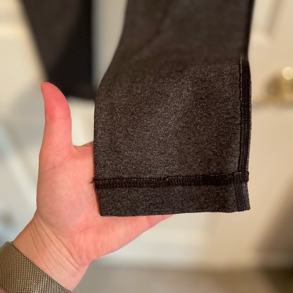 High rise Gray Lululemon leggings with pockets! Size 4, with string ties. - Picture 4 of 9